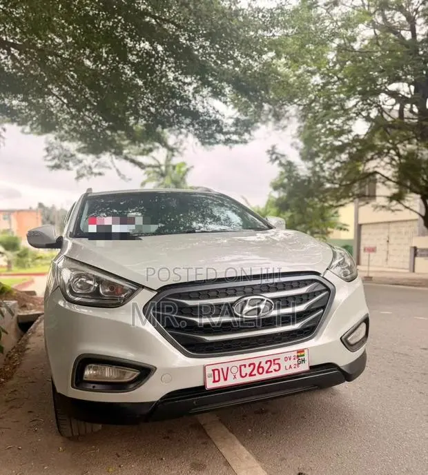 Hyundai Tucson 2015 White · Photo 1