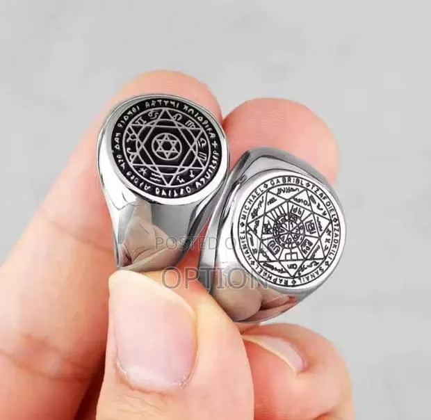 Angelic Seals Protection and Prosperity Ring · Photo 1