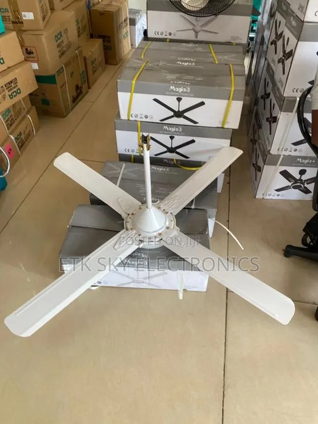 Affordable Magia 4 Long Blade Ceiling Fan · Photo 1