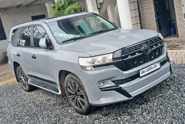 Toyota Land Cruiser 2013 Gray · Photo 1