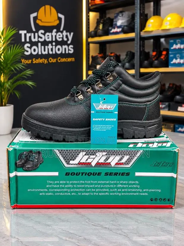 Safety Boot(JcTop) - Heavy Duty Industrial Boots · Photo 1