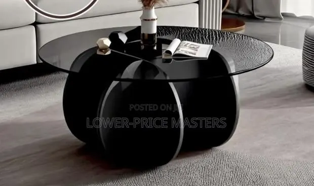 New Modern Glass Center Table · Photo 1