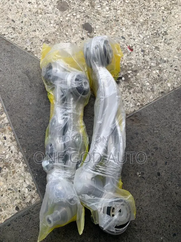 Mercedes Benz C300,W205,W204, Lower Arm, 2015,2016,2017,2018,2019,2020 · Photo 1