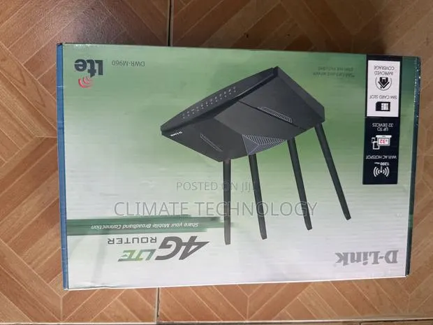 4g DWR-M960 Router · Photo 1