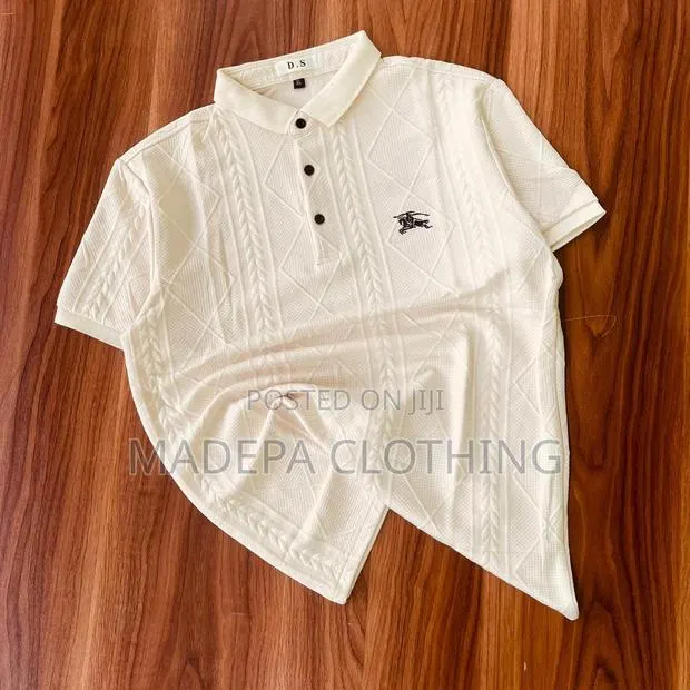 Quality Club T · Photo 1