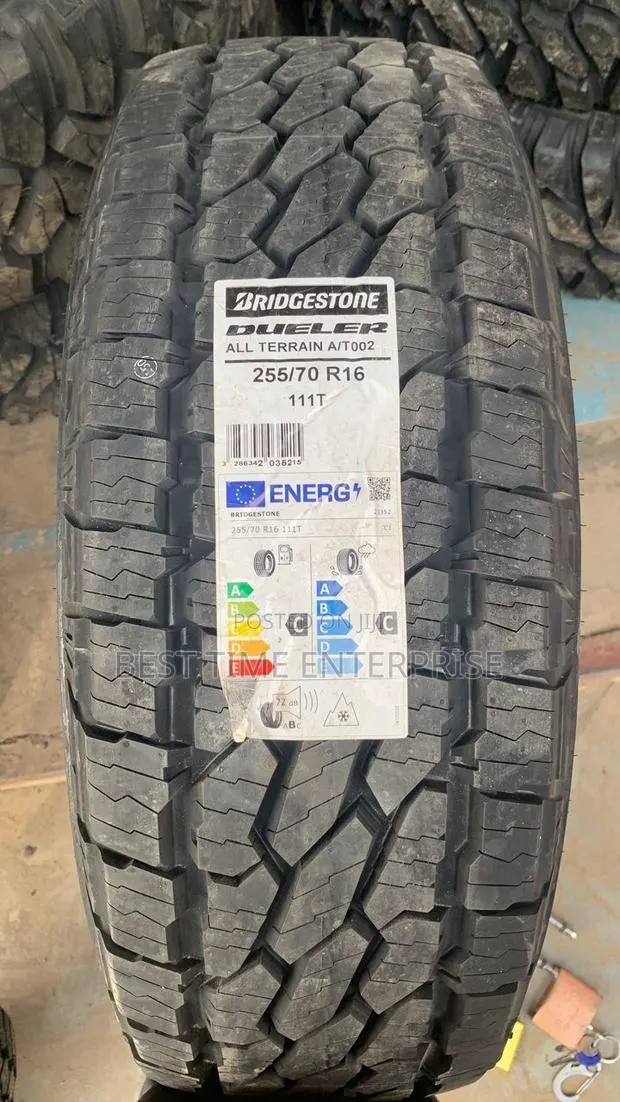 255/70 R16 Bridgestone Tyres · Photo 1
