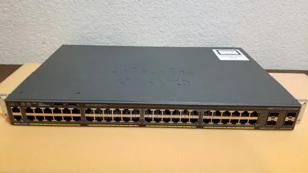 Cisco Catalyst WS-C2960X-48TS-L 2960-X 48port Gigabit
+1gbx4 SFP · Photo 1