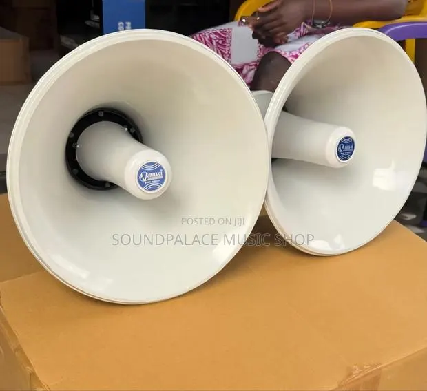 MAXX-ON UHC-30 PA/Car Horn Speaker · Photo 1