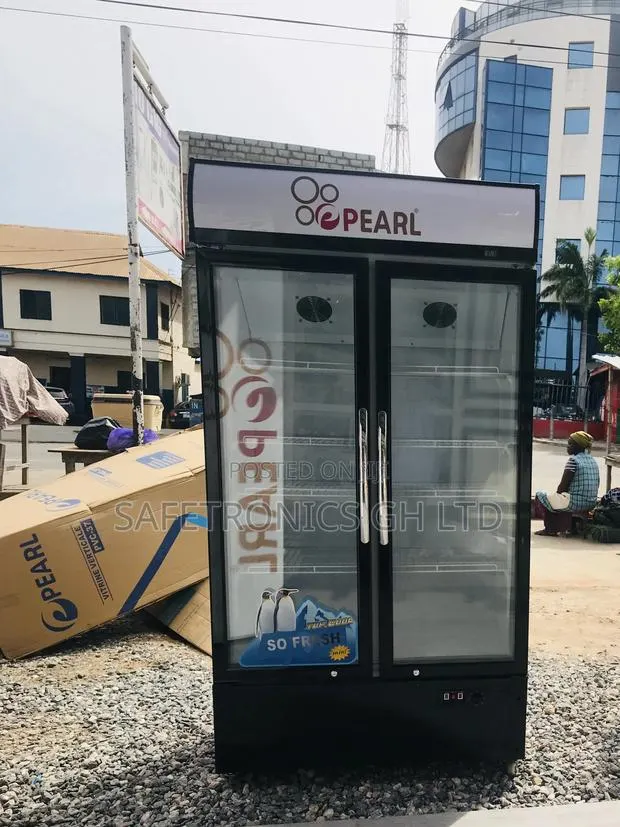Durable Pearl PVC-74 Display Double Door Fridge · Photo 1