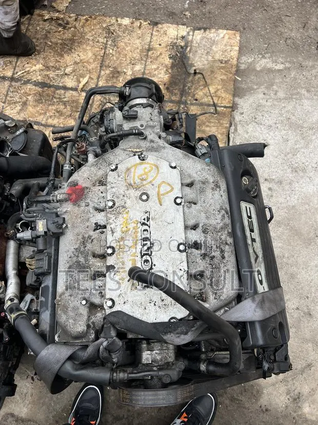 Accord / Acura Engine and Transmission · Photo 1
