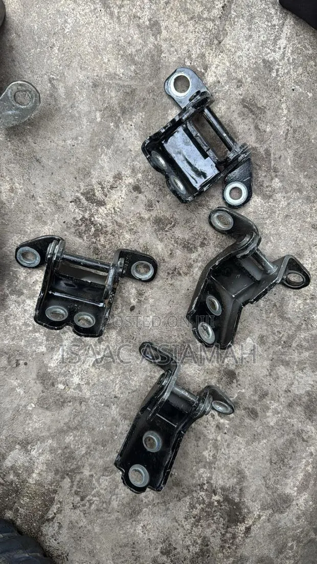 Honda HRV 2022,2023,2024,2025 Front and Back/Rear Door Hinge / Inches · Photo 1
