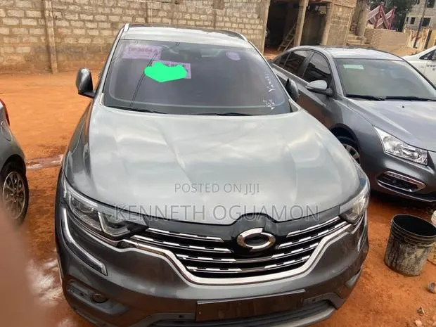 Renault Samsung QM6 2.0 Diesel AWD 2017 Gray · Photo 1