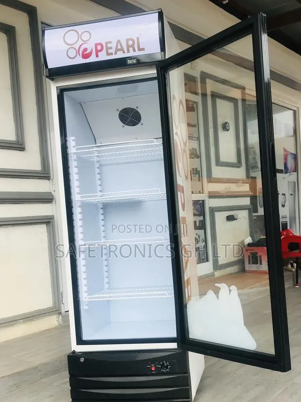 Glass 1 Door PVC 352 Display 300 Pearl Fridge · Photo 1