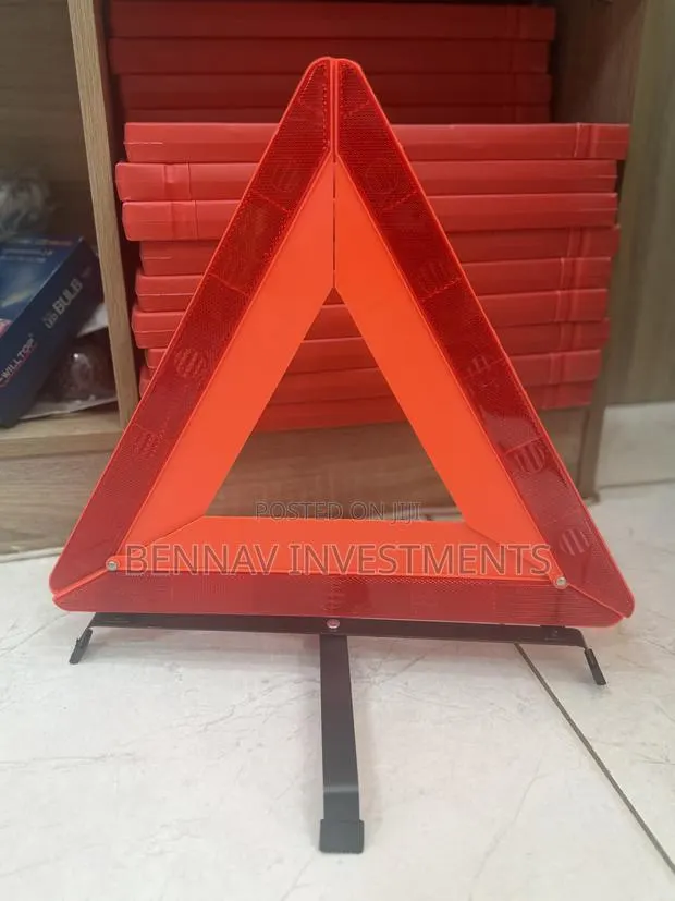 Pair of Reflective Warning Triangles · Photo 1