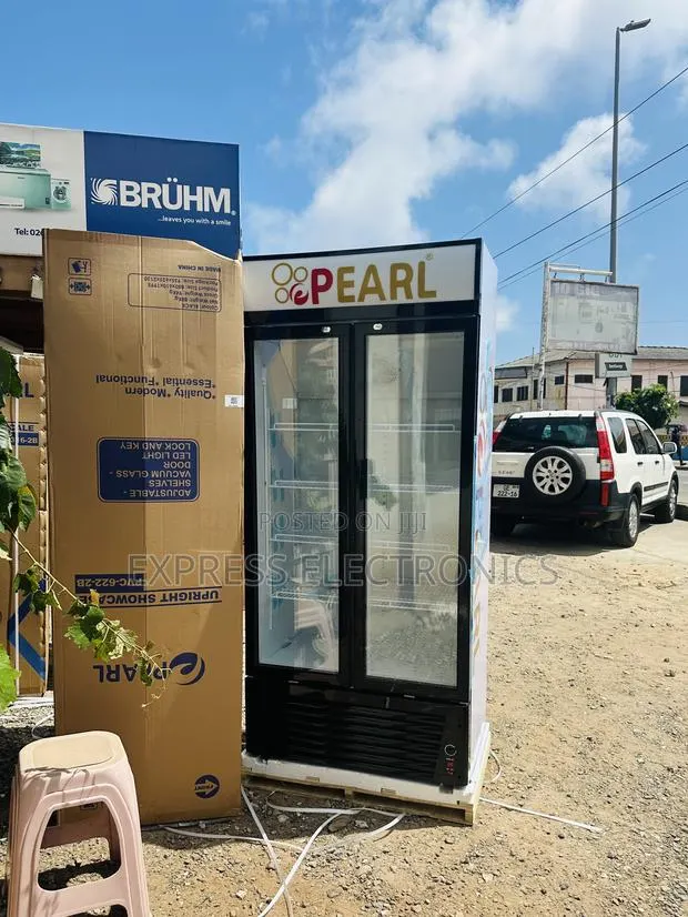(Pvc 424, 400L) Double Door Pearl Display Fridge · Photo 1