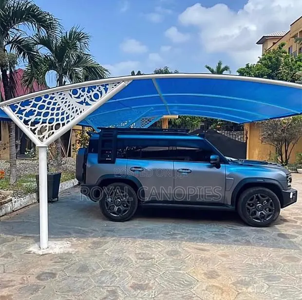 Manufacturing of Canopies · Photo 1
