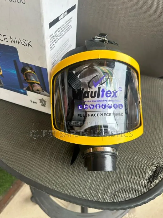 Vaultex Full Face Respirator Mask · Photo 1