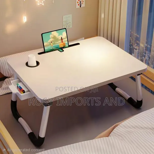 Foldable Table · Photo 1