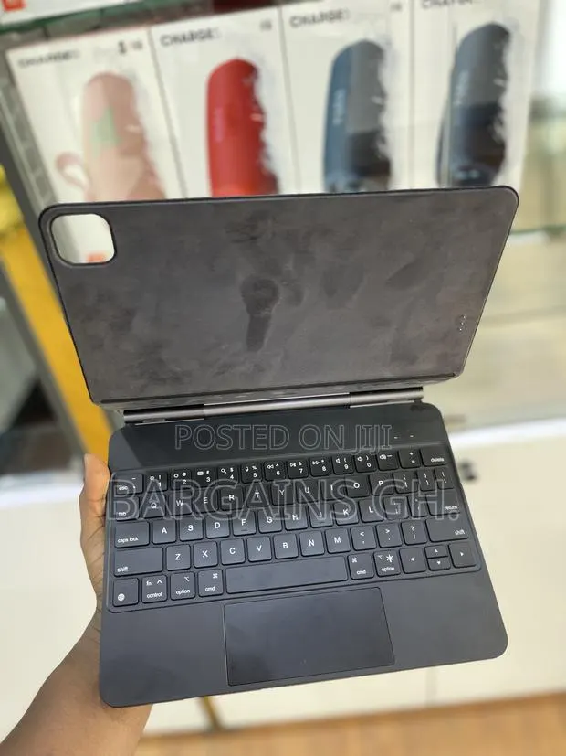 Magnetic Magic Keyboard for Apple iPad Air M3 11 Inches · Photo 1
