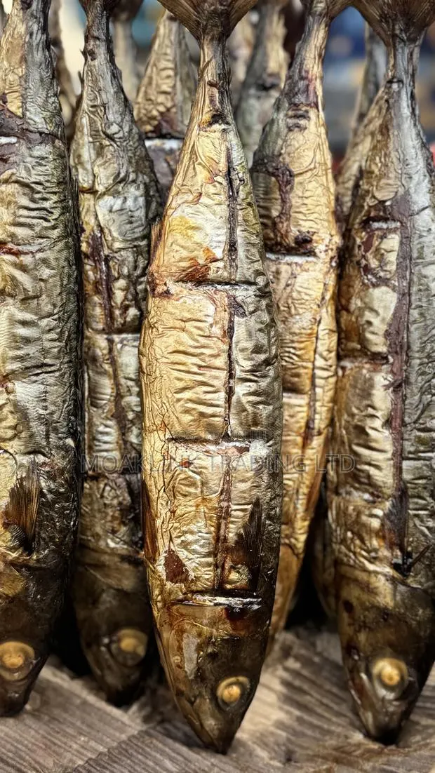 Smoked Salmon (Mackerel) Medium · Photo 1