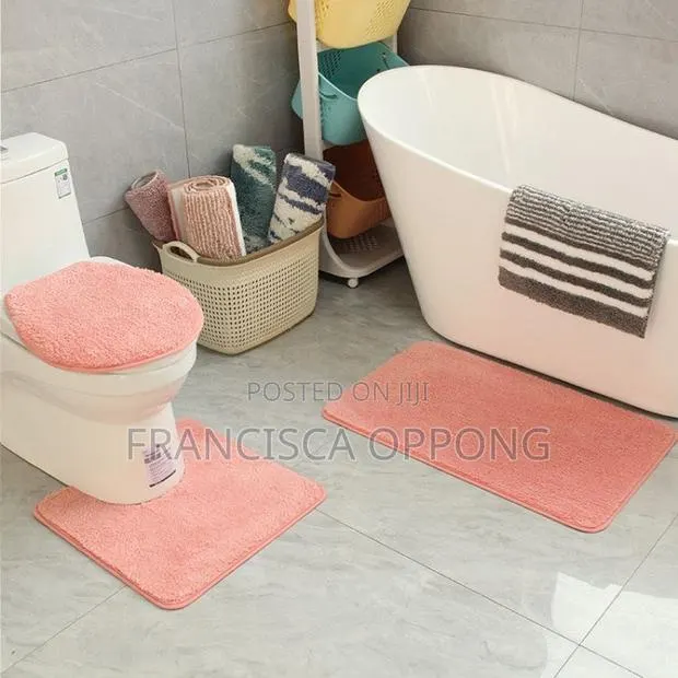 Ultra Soft ,Anti Slip Bathroom Rug(Available in Diff Color) · Photo 1