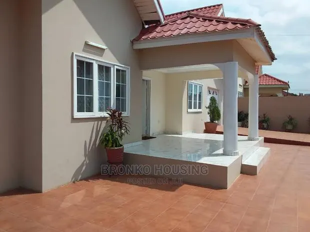 Furnished 4bdrm House in Bronko Housing, Accra Metropolitan for rent · Photo 1