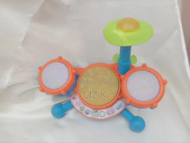Kids Playing Toys · Photo 4