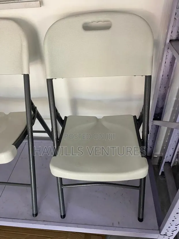 Folding Foldable Chair. · Photo 1