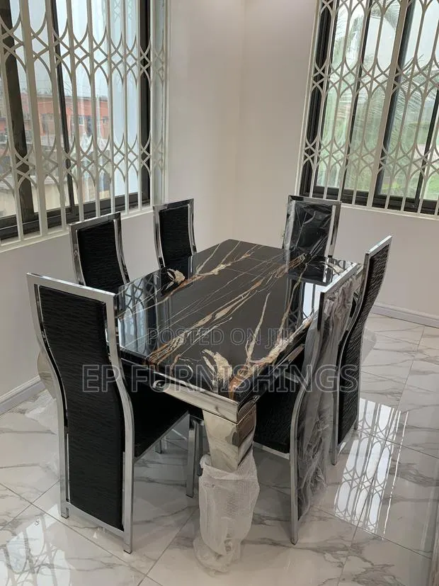 Marble Dinning (6 Chairs) · Photo 1