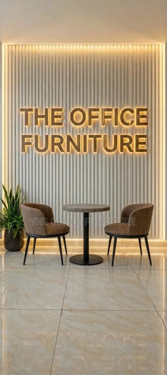 Dinning Table · Photo 1
