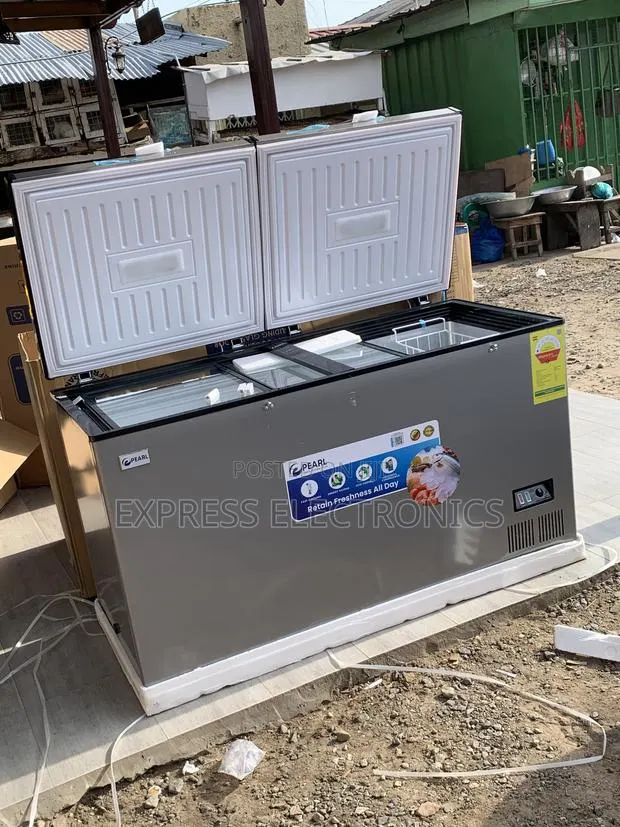Better Deals PCF-5310-6f Pearl 418L Doubledoor Electric Chest Freezer · Photo 1