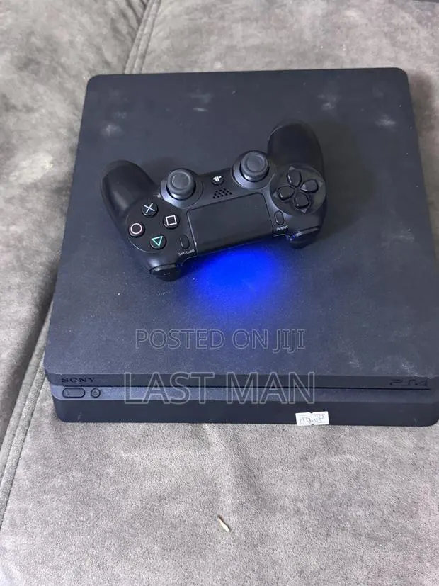 Playstation 4 Slim 500gig Jailbreak With Hot 10 Games Fc 27 · Photo 1