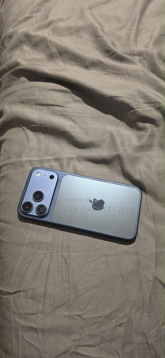 New Apple iPhone 17 Pro Max 2 TB Blue · Photo 1