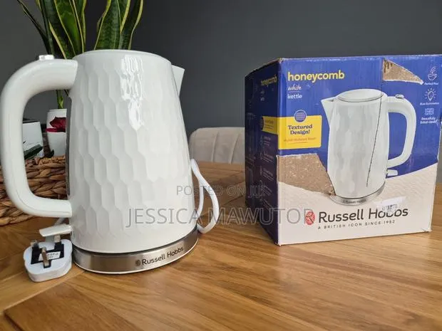 Russell Hobbs Honeycomb Kettle (1.7L, 3kW) Is a Fast-Boiling Electric · Photo 1