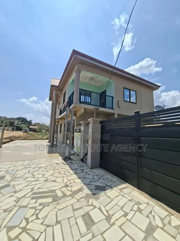 2bdrm Apartment in ,,Pillar 2, Ga East Municipal for rent · Photo 1