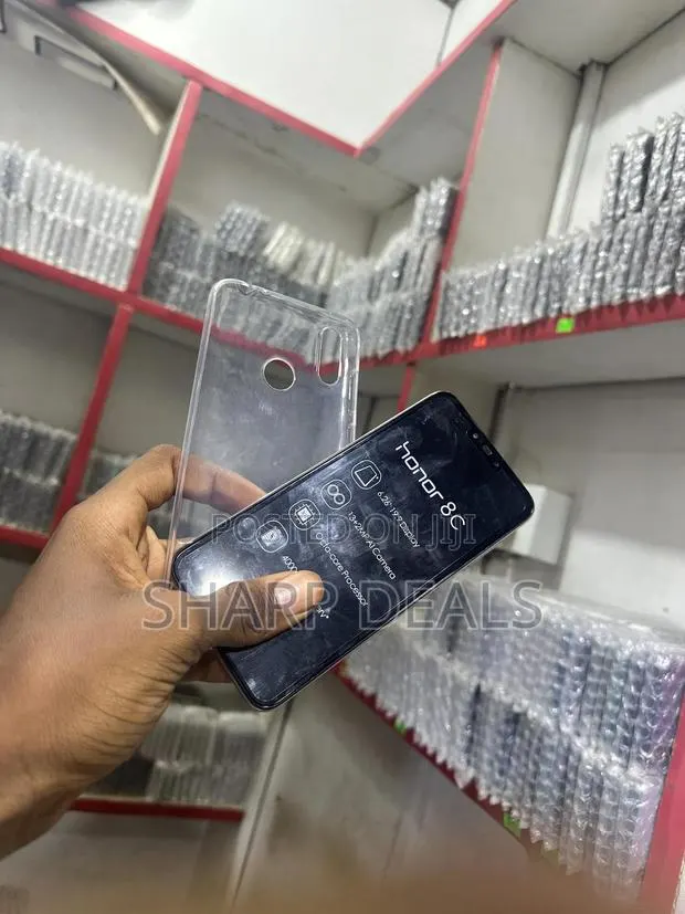 Honor 8C 64 GB Silver · Photo 1