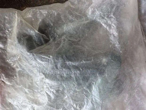 Mitsubishi L Original Mitsubishi Clutch Slave Cylinder Pot · Photo 1