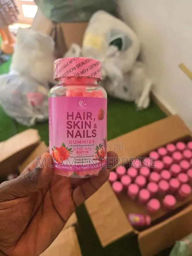 Multi Collagen Capsules and GUMMIES for Sale · Photo 1