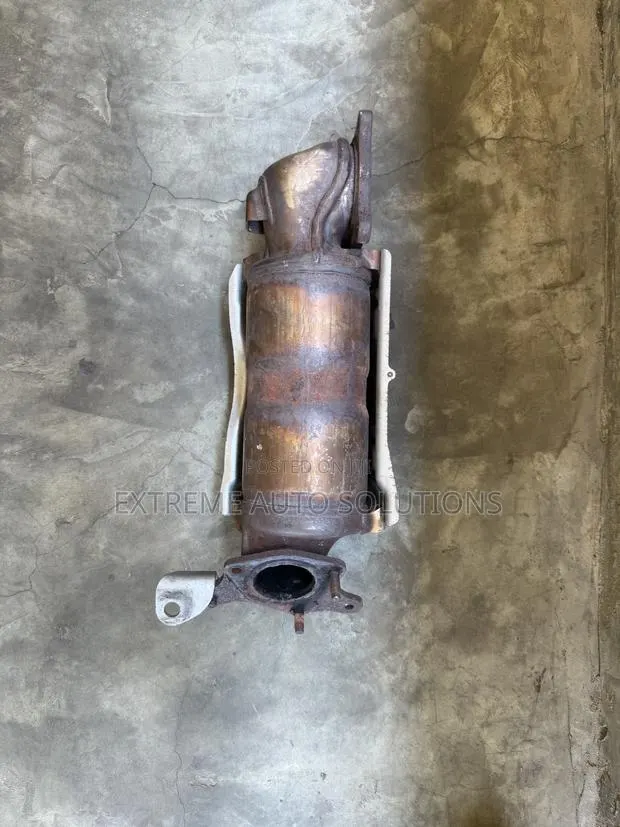2021 Acura TLX Exhaust Manifold - 2.0t · Photo 1