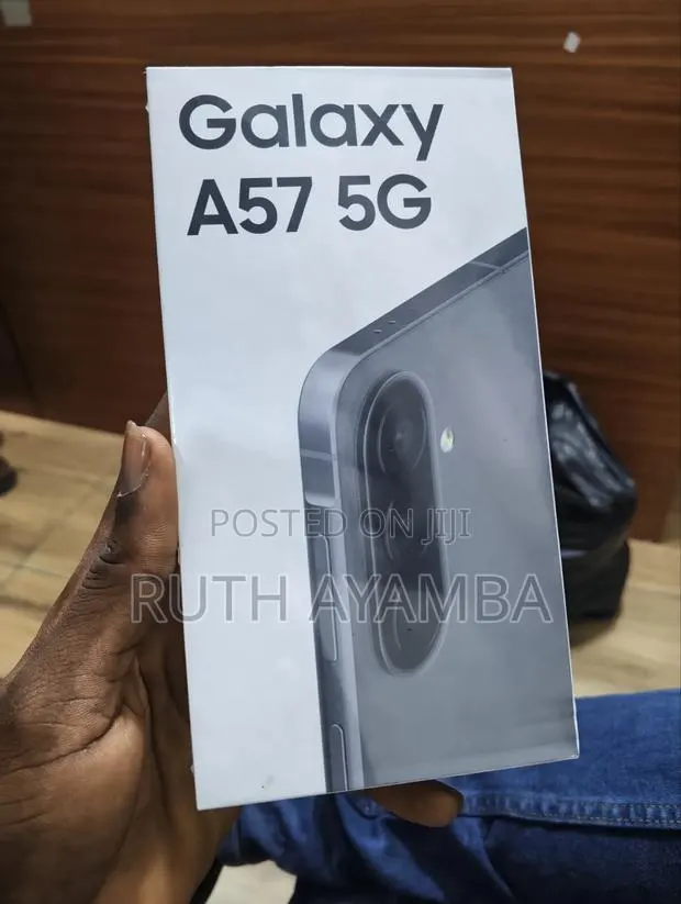 New Samsung Galaxy A57 256 GB Silver · Photo 1