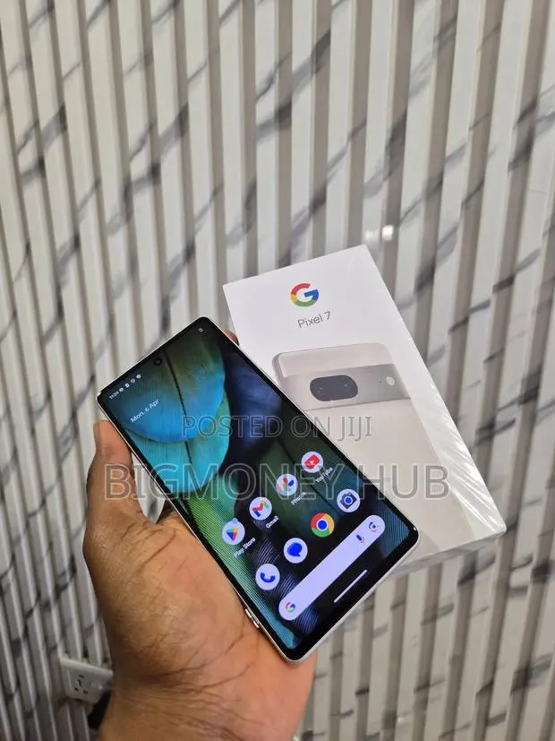 New Google Pixel 7 128 GB White · Photo 1