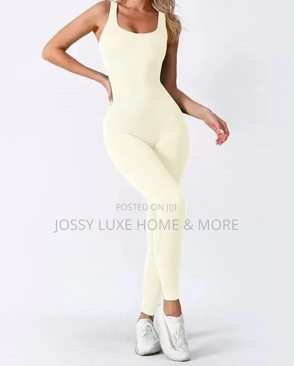 Seamless Long Romper · Photo 1