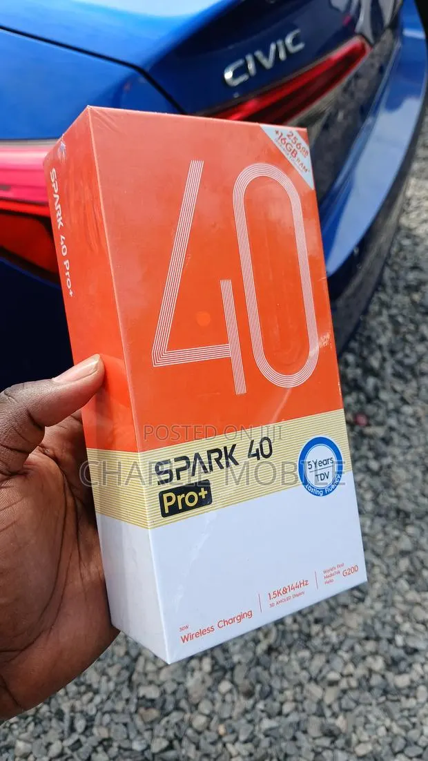 New Tecno Spark 40 Pro+ 256 GB Black · Photo 1