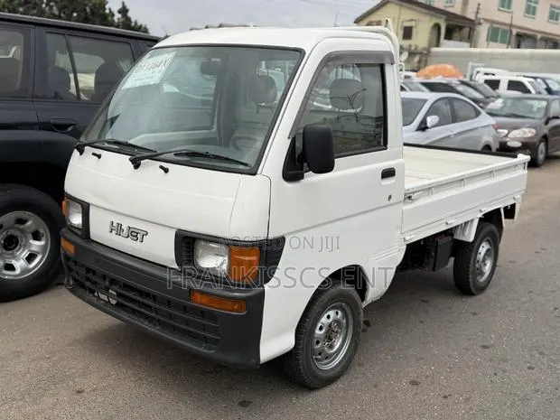 Daihatsu HiJet · Photo 1