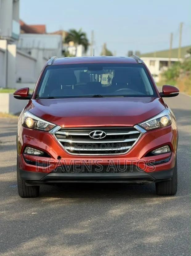 Hyundai Tucson 2016 Red · Photo 1