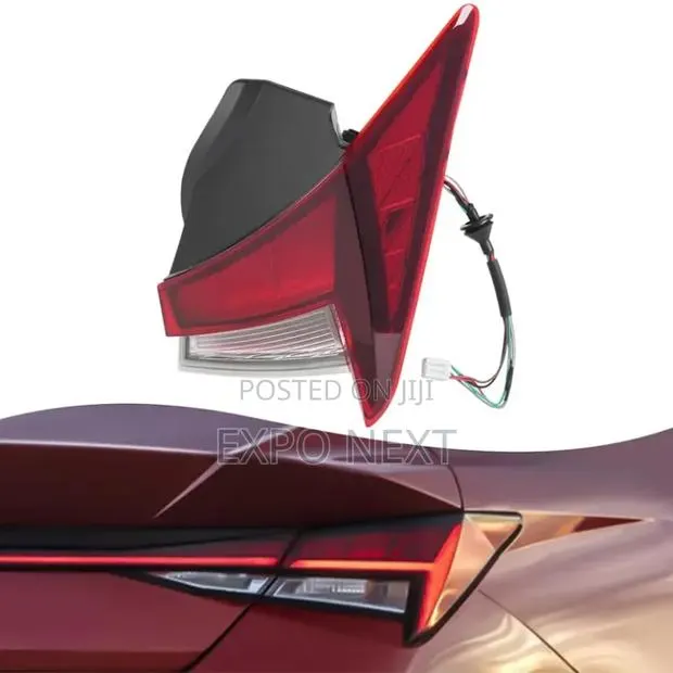 Hyundai Elantra 2021-2023 Halogen Tail Lights · Photo 1