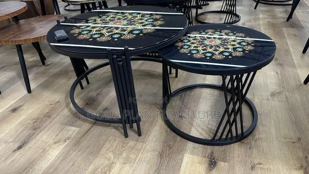 Nesting Coffee Table Set (C707A) · Photo 1
