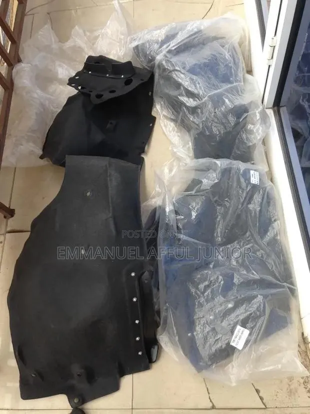 Honda Accord 2018 Front Wheel Fender Liner · Photo 1