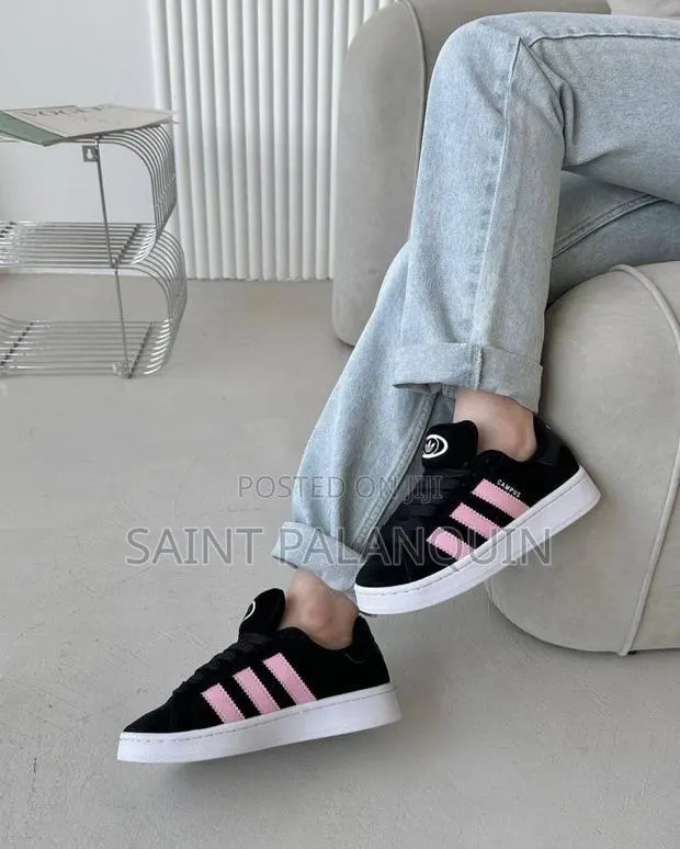Adidas Campus 00s Sneakers a Black Suede Upper Bold Pink Three-Stripes · Photo 1