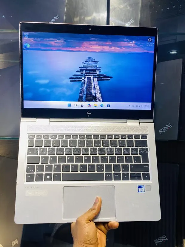 Laptop HP EliteBook x360 830 G6 8GB Intel Core i5 SSD 256GB · Photo 1